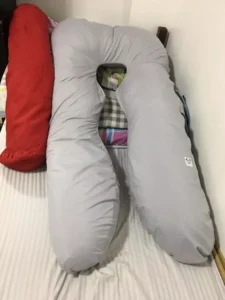 OMGPh Authentic Giant Bundle 5 FT 3.5 Kg Pregnancy Pillow Maternity Pillow - Good for 5ft and up photo review
